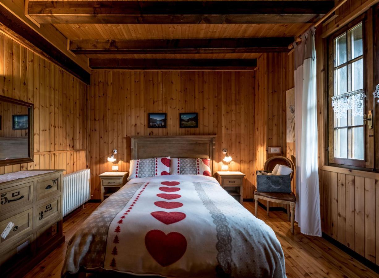Chalet Silenthia Villa Lenzumo di Concei Bagian luar foto